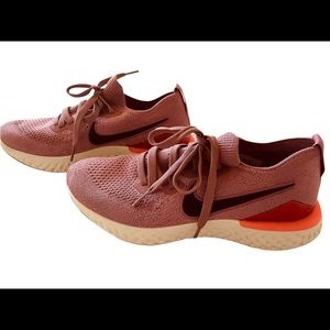 Nike Epic React Flyknit 2